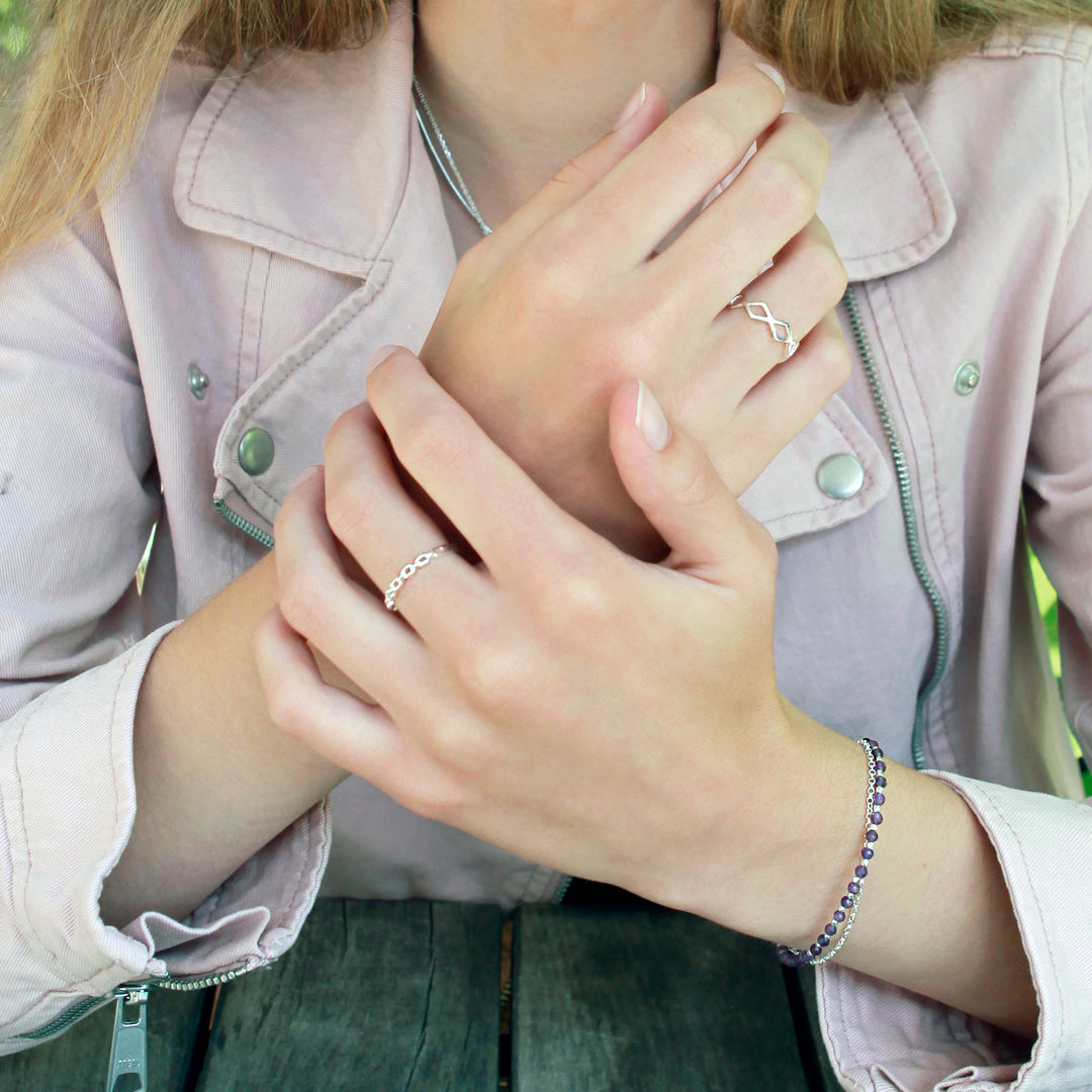 SILVER DIAMOND DESIGN RING