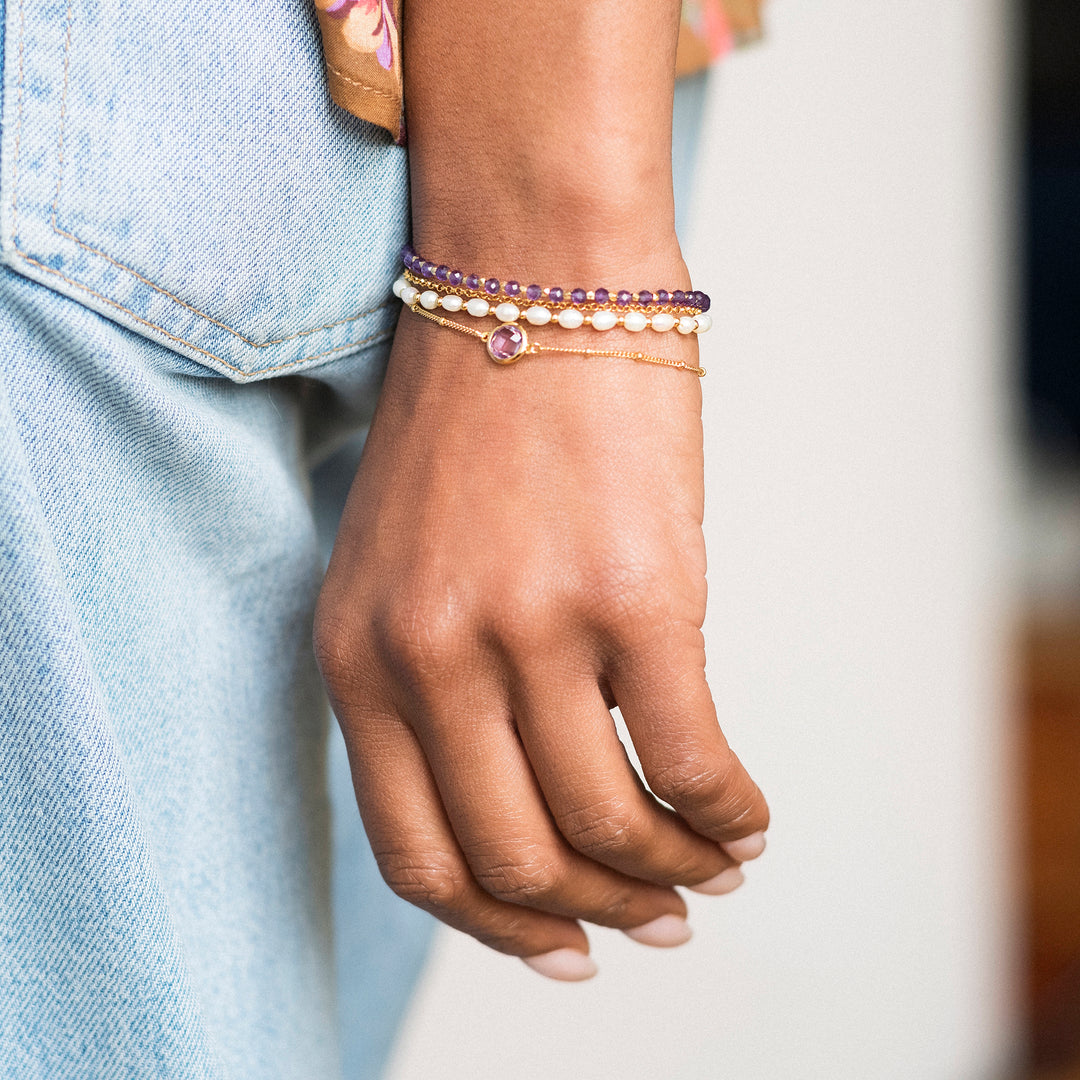 Gold Bracelet With Pearls