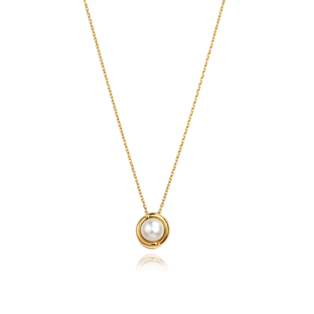 Gold vermeil pearl pendant necklace