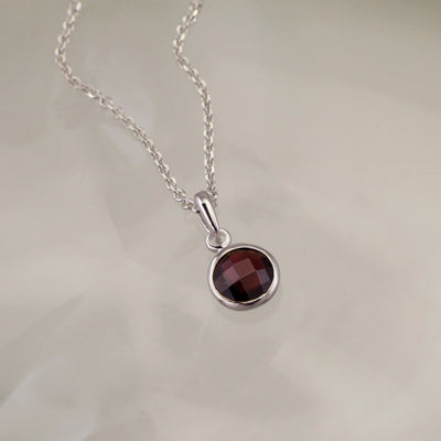 Image of Silver and red Garnet Pendant Necklace